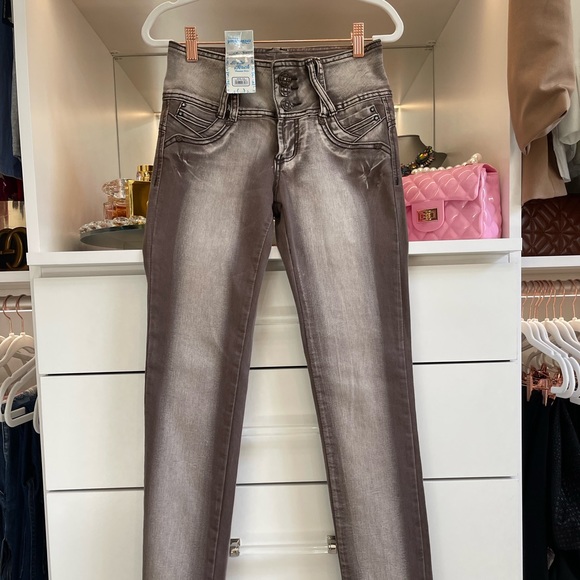 EROTIC TOUCH DISTRESSED JEANS 5/6 (26) - Picture 2 of 6